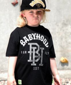 Babyhood Outsidewear | T-Shirt "Family1St" Czarny